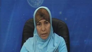 ¿Por qué no se quedan solas las mujeres?