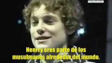 Jovencito inglés se convierte al islam
